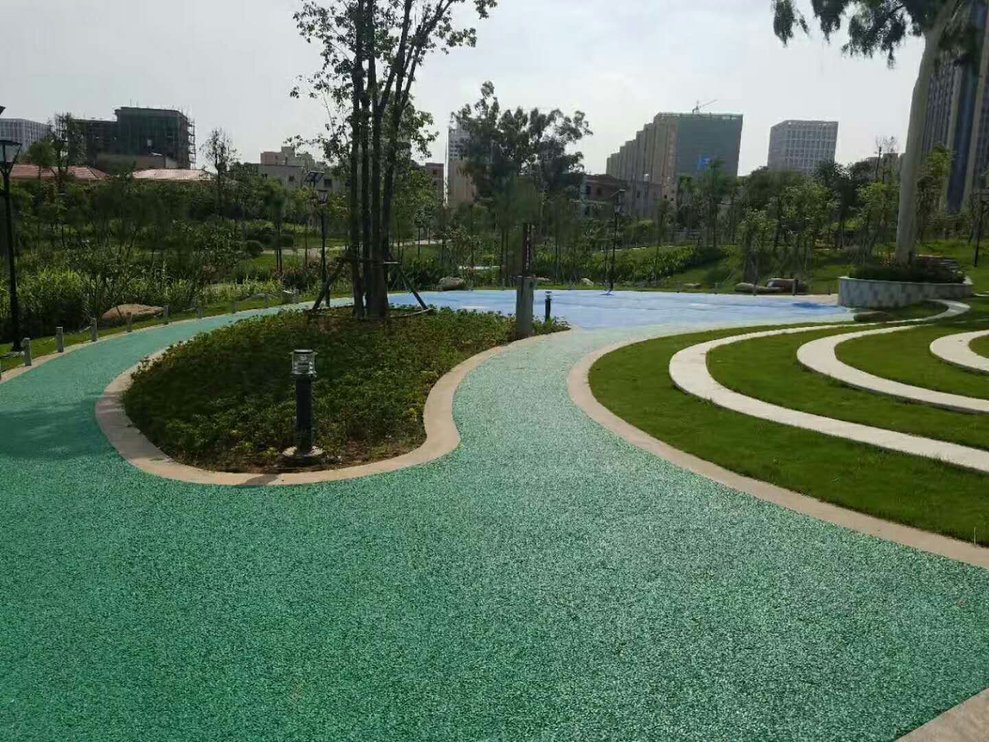 透水地坪产品实拍图片